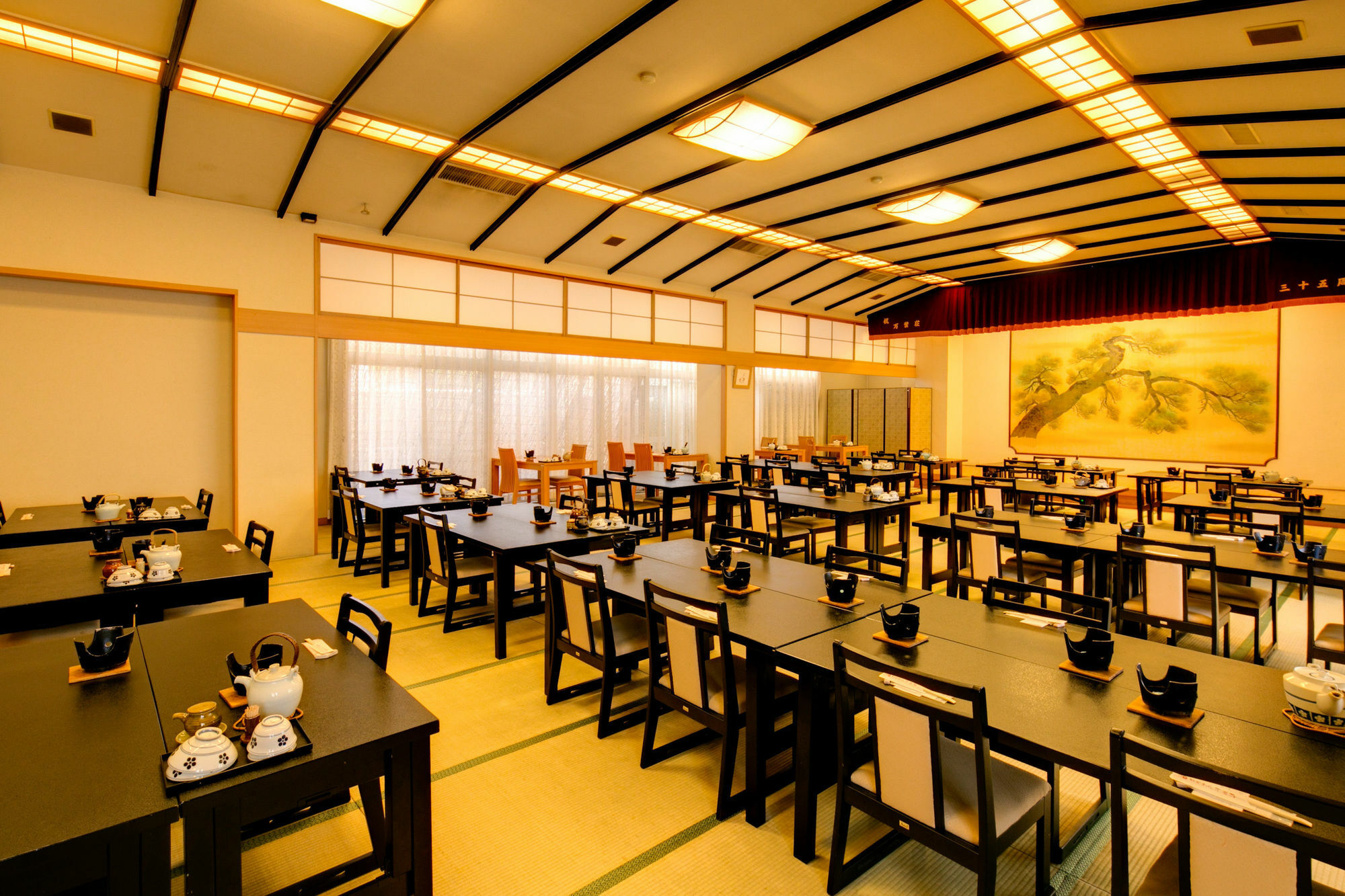 Yugawara-Onsen Manyoso Hotel Buitenkant foto