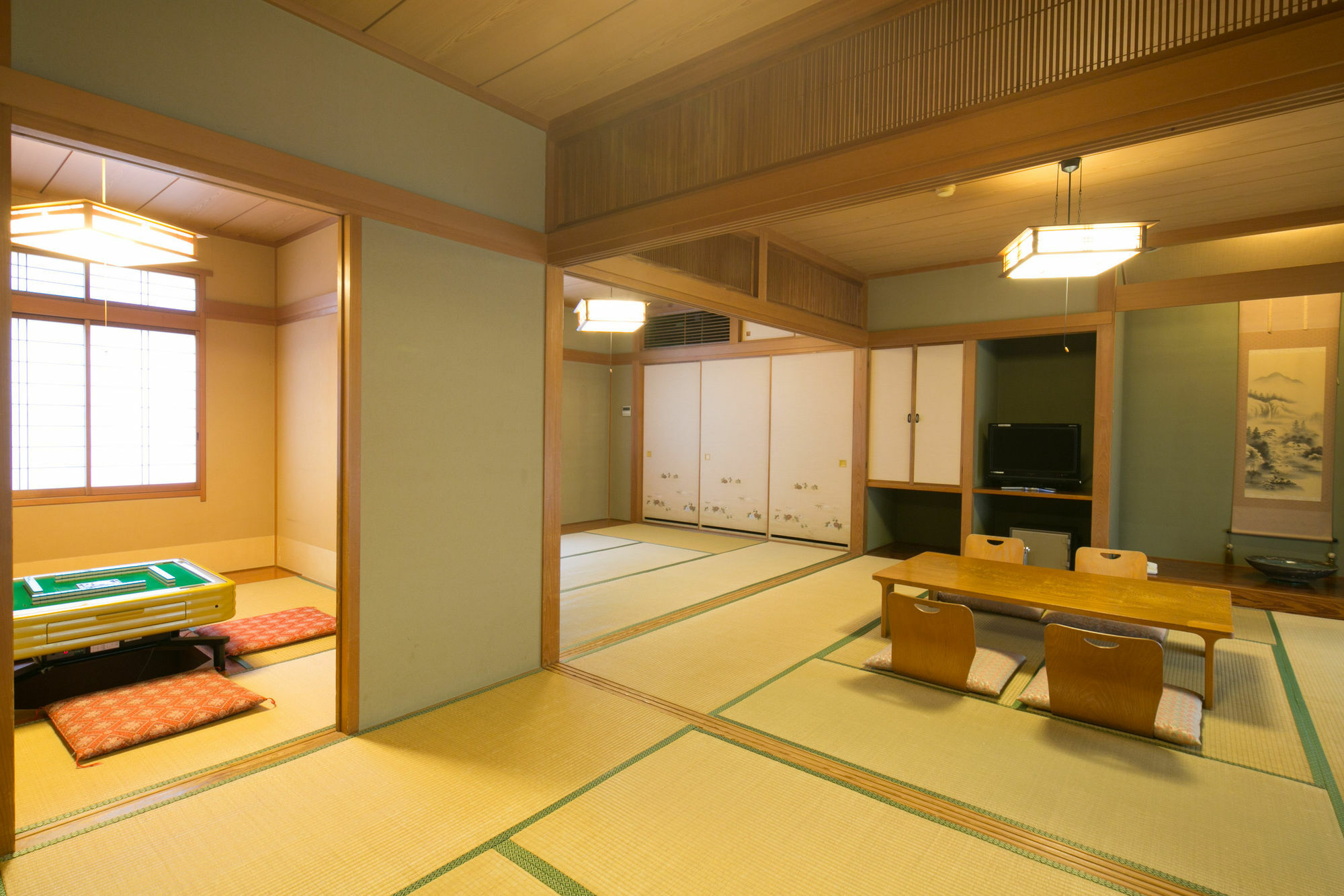 Yugawara-Onsen Manyoso Hotel Buitenkant foto